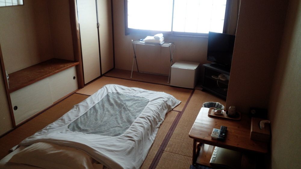 Eishinkan Hotel Токио Екстериор снимка